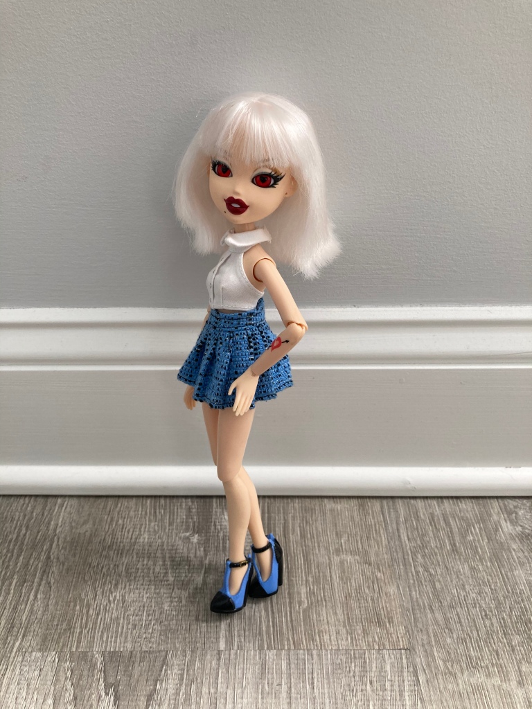 Bratzillaz Jade J'Adore Fashion Doll Glam Gets Wicked Mend a Broken Heart